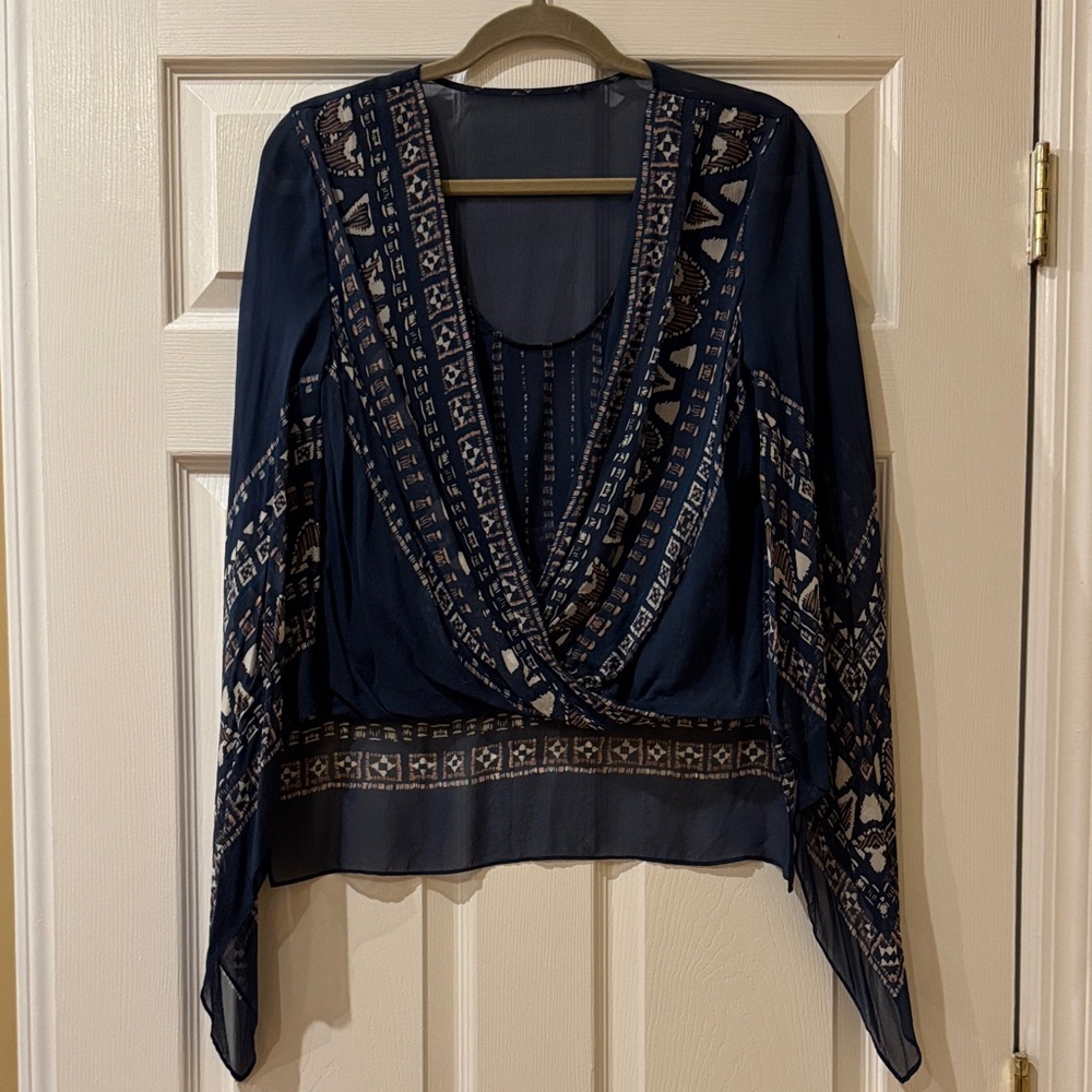 BCBGMaxAzria Navy Blouse with Geometric Accents with matching pants
